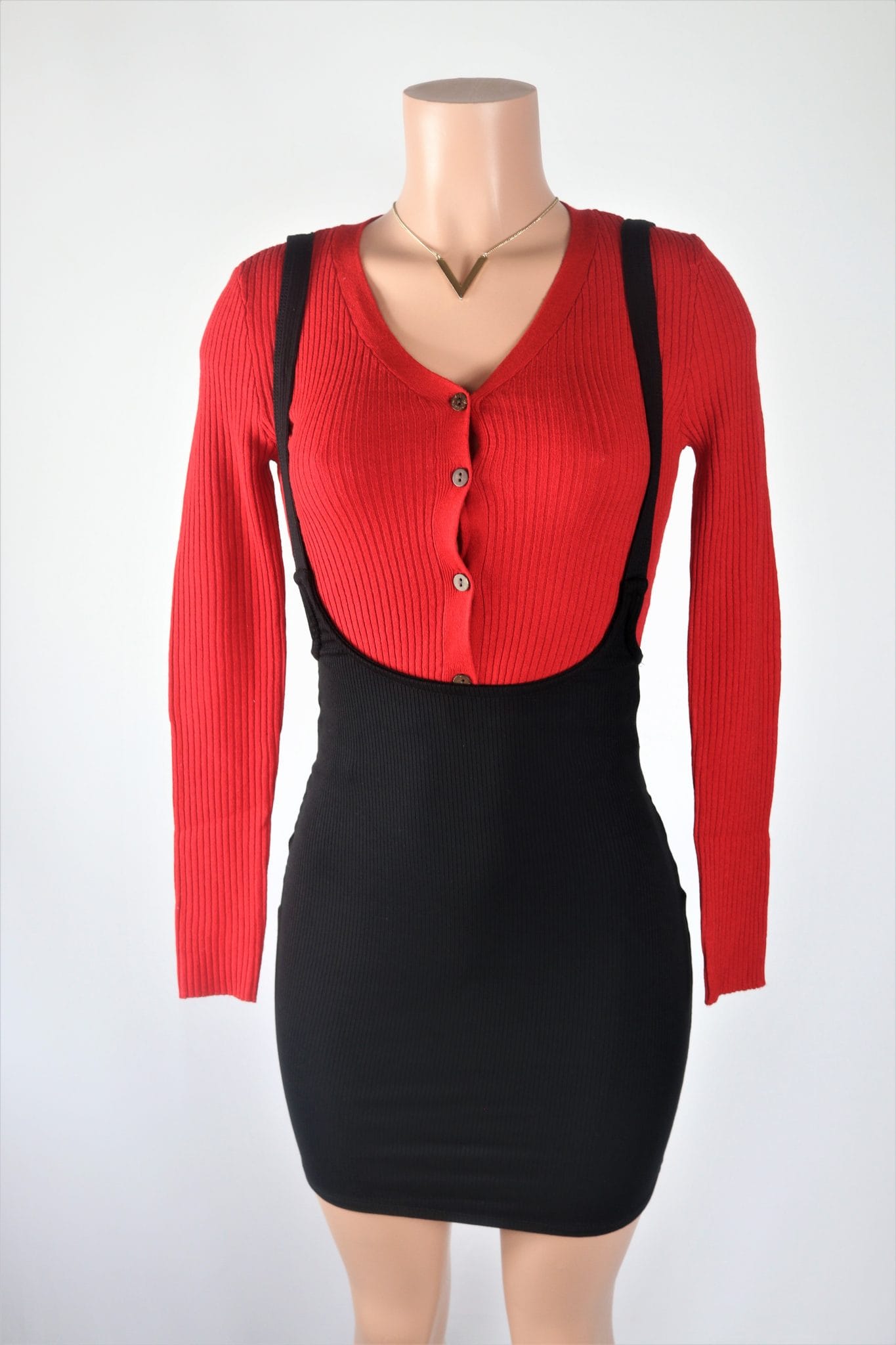 fitted suspender skirt